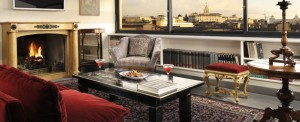 Hotel-Inghilterra-Penthouse-living-panorama_new-TV-1180x480